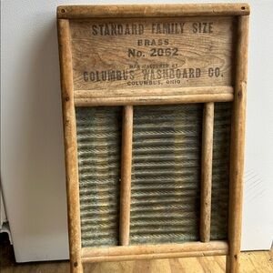 Vintage Wooden Washboard with Ribbed Metal Scrub Surface